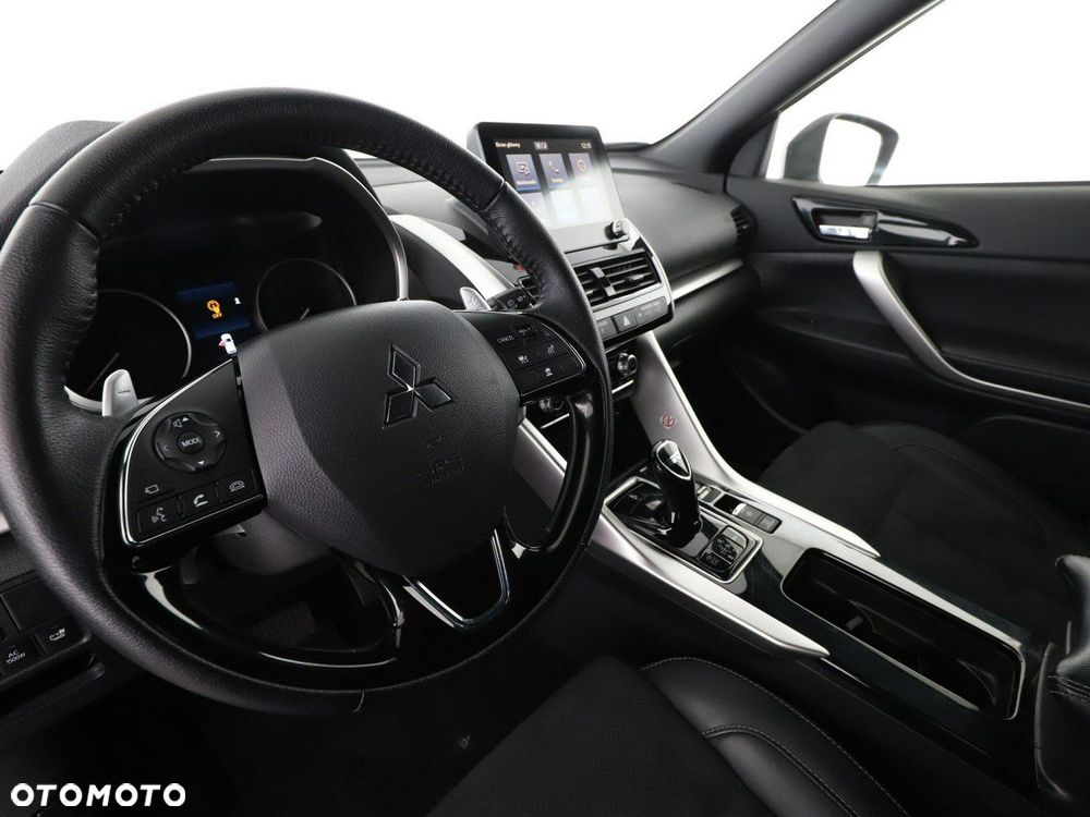 Mitsubishi Eclipse Cross - 14