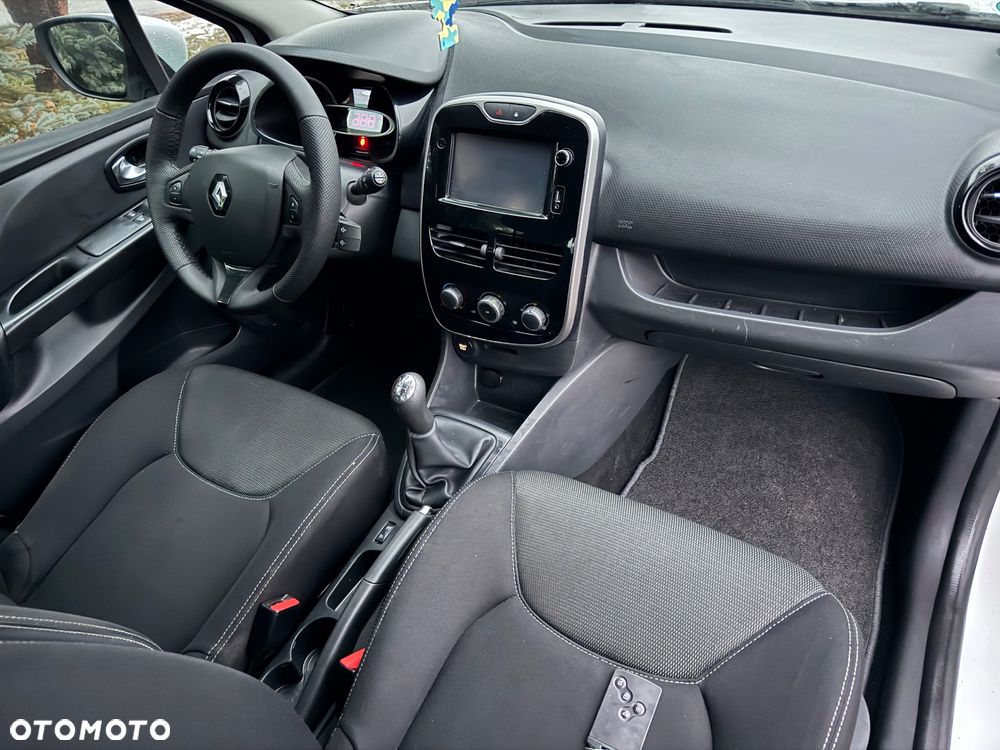 Renault Clio - 15