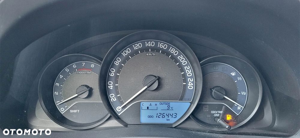 Toyota Auris 1.33 Dual-VVT-i Life - 25