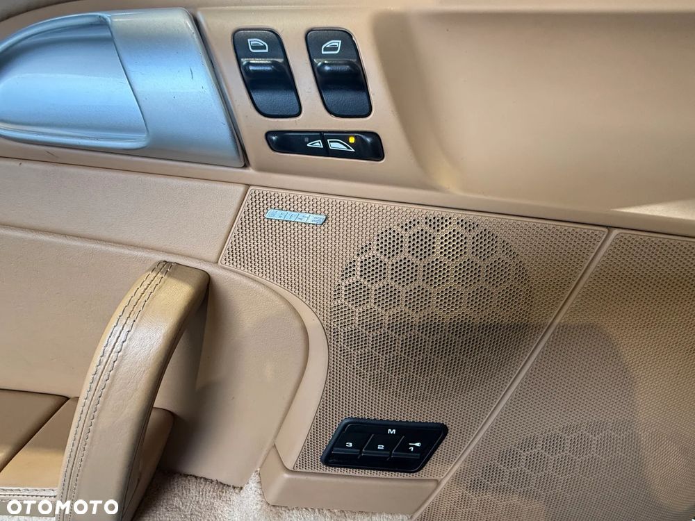 Porsche 911 Carrera 4 S - 19