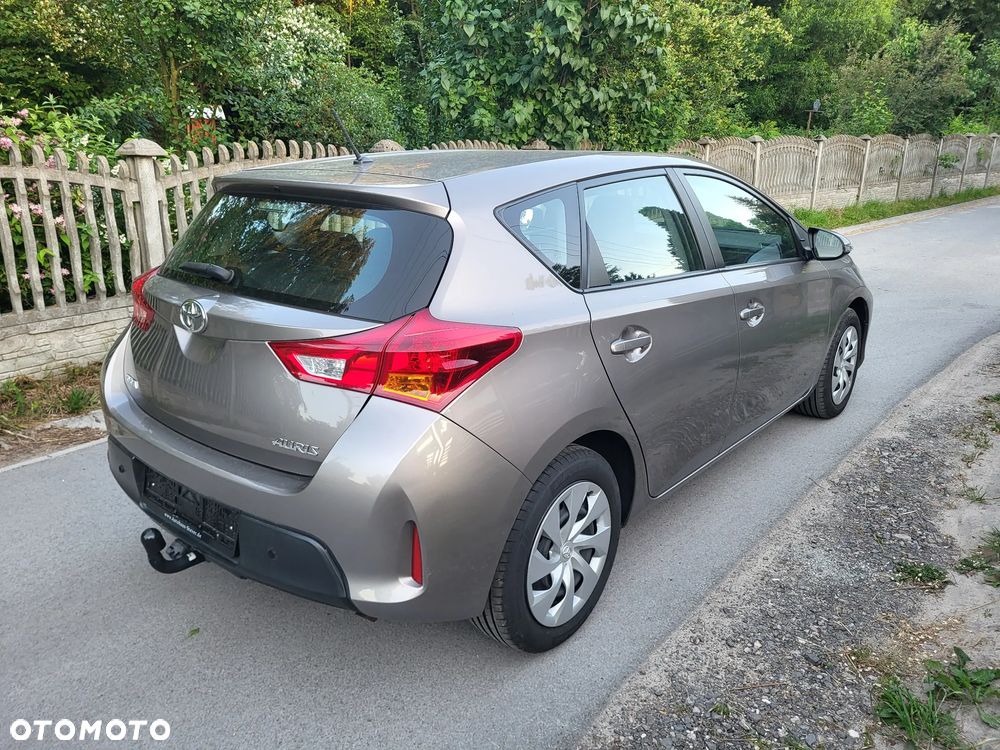 Toyota Auris 1.33 VVT-i Classic - 21