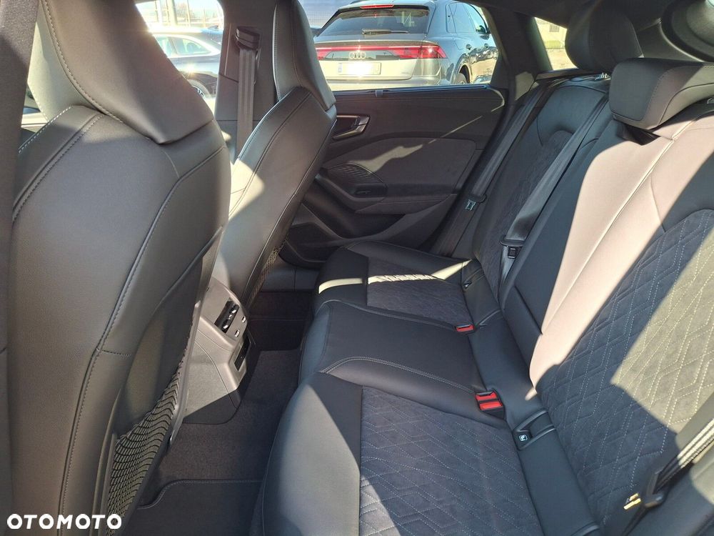 Audi A5 Limousine - 22