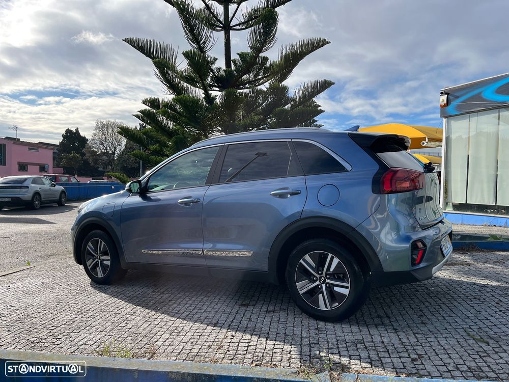 Kia Niro 1.6 GDi HEV Urban - 11
