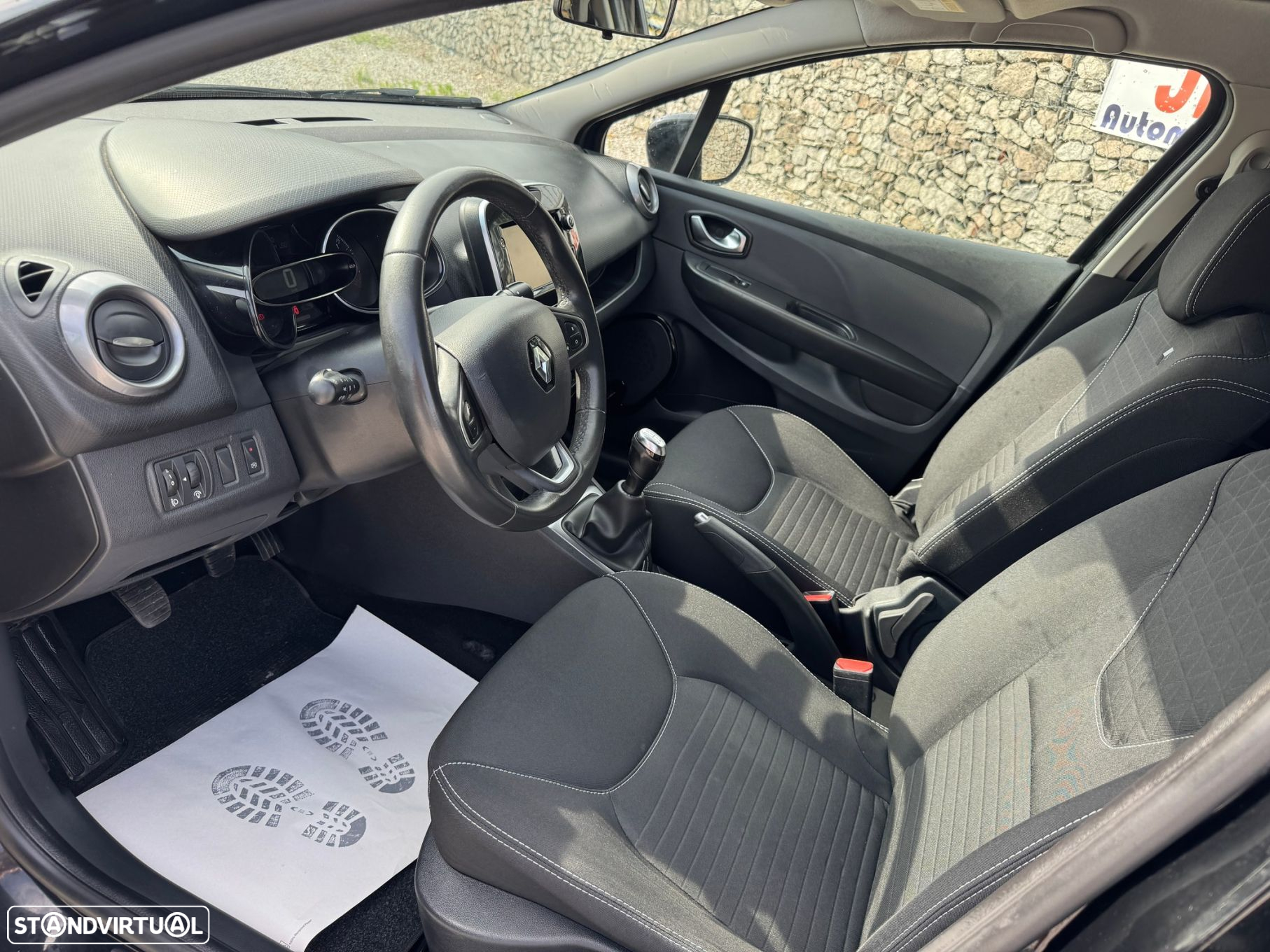 Renault Clio Sport Tourer 1.5 dCi Limited - 8