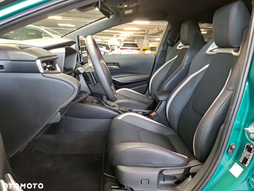 Toyota Corolla - 31