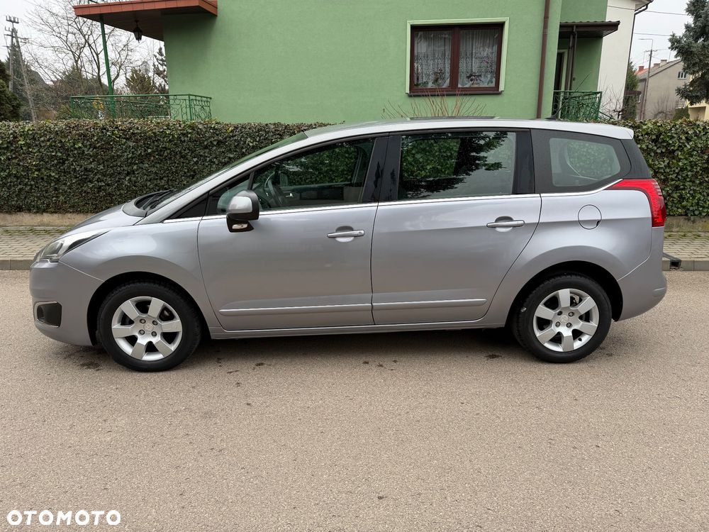 Peugeot 5008 1.6 HDi Style 7os - 15