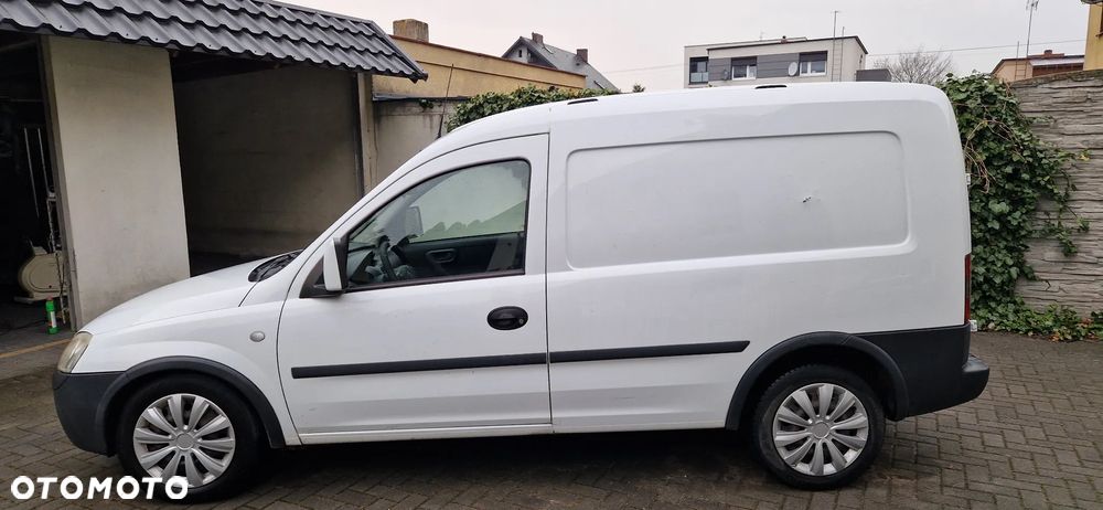 Opel Combo Tour Cosmo - 5