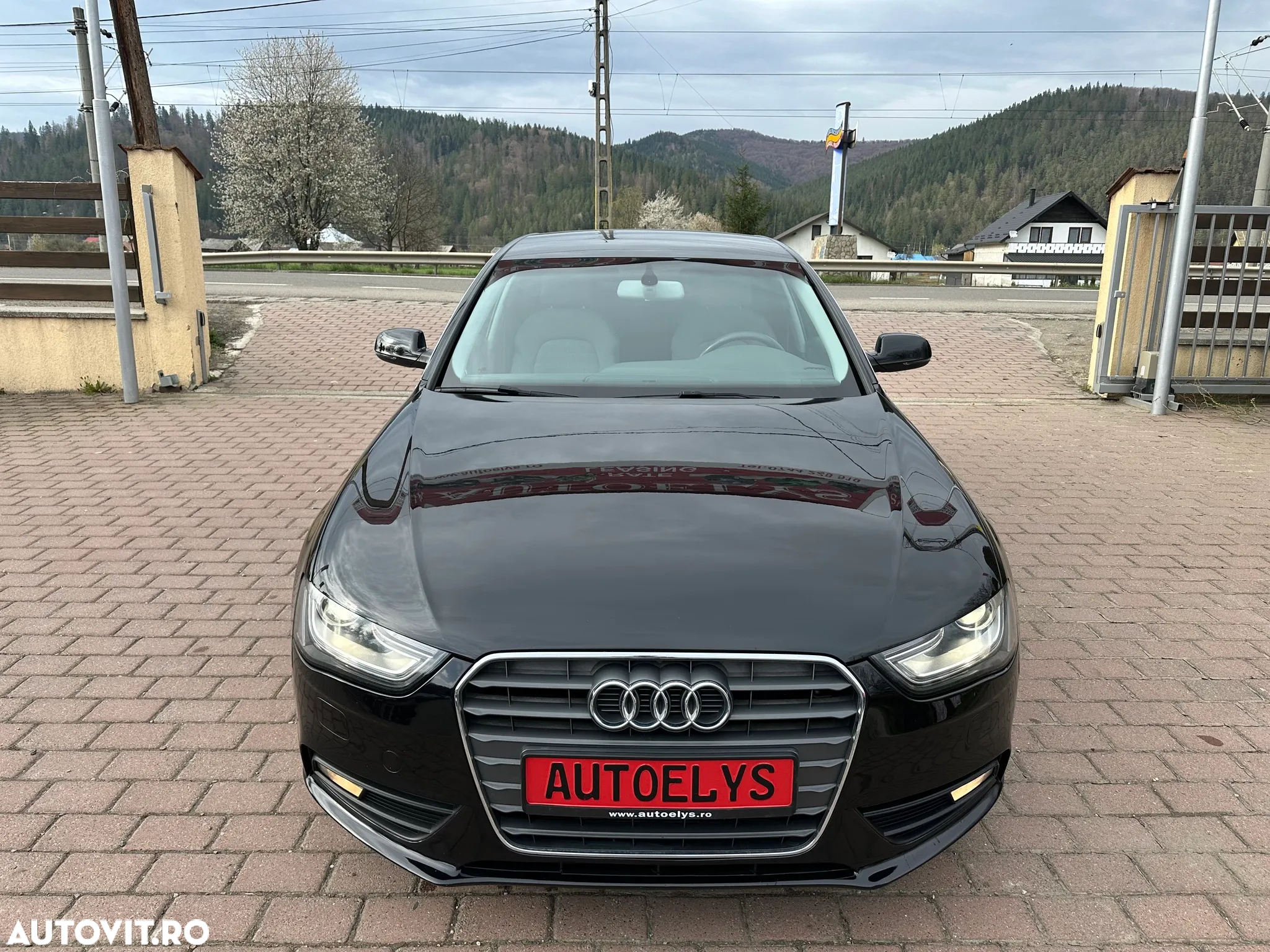 Audi A4 - 4