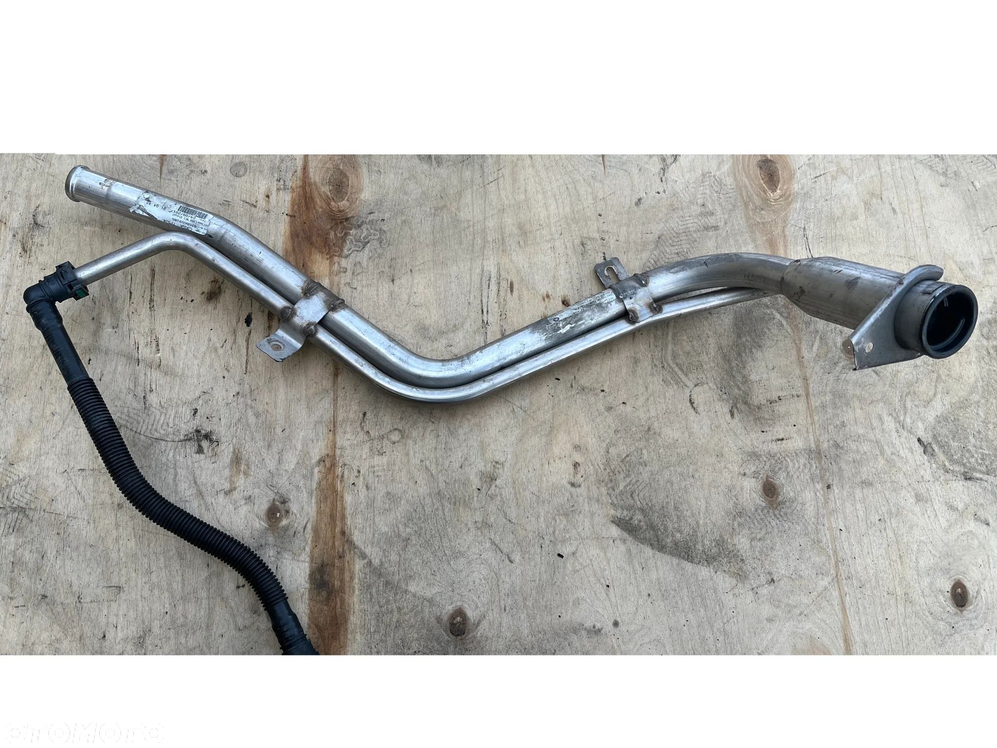 Rura wlewu paliwa GK72-9032 Land Rover Discovery Sport L550 2.0 D - 1