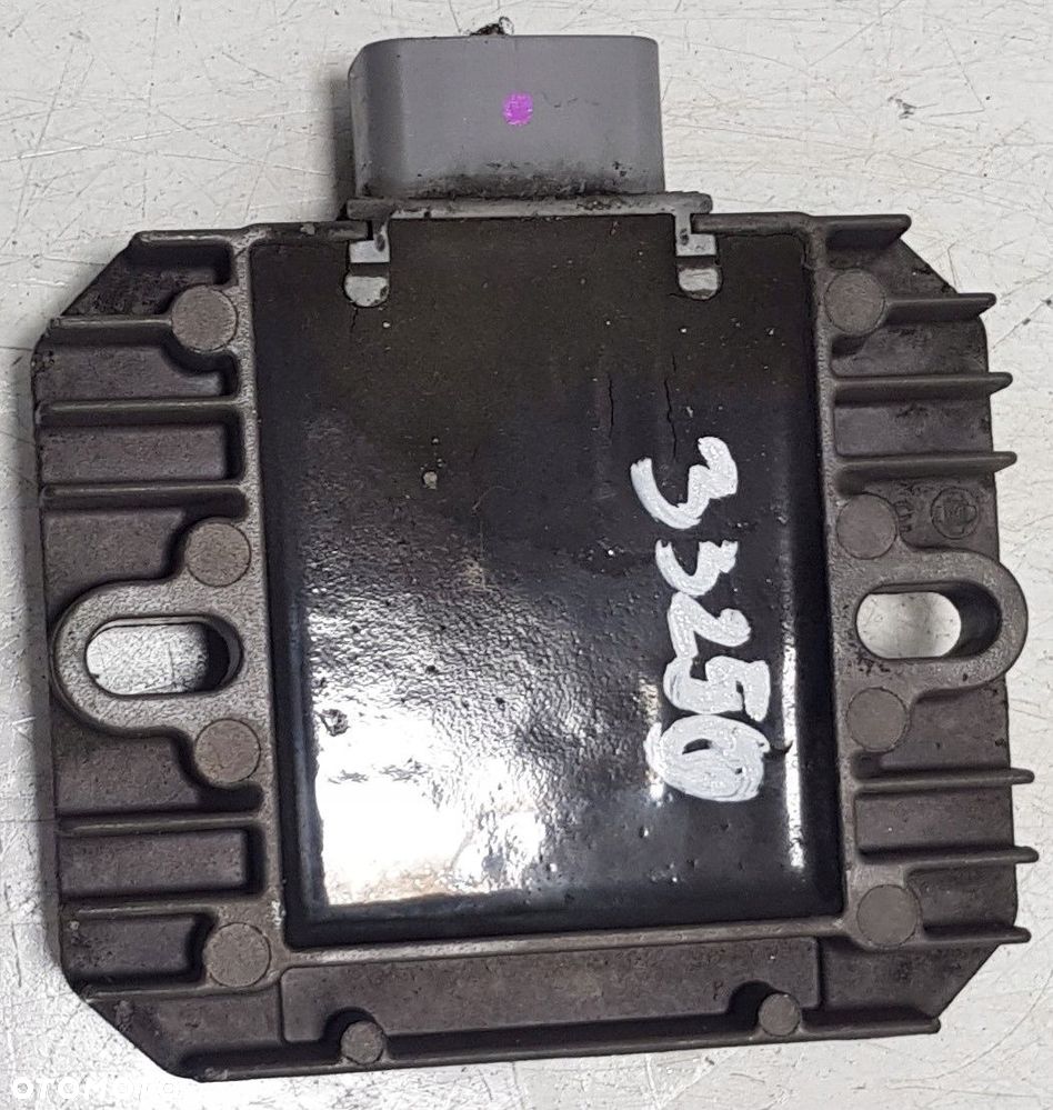 SUZUKI BURGMAN 125 07-13 REGULATOR NAPIĘCIA - 2