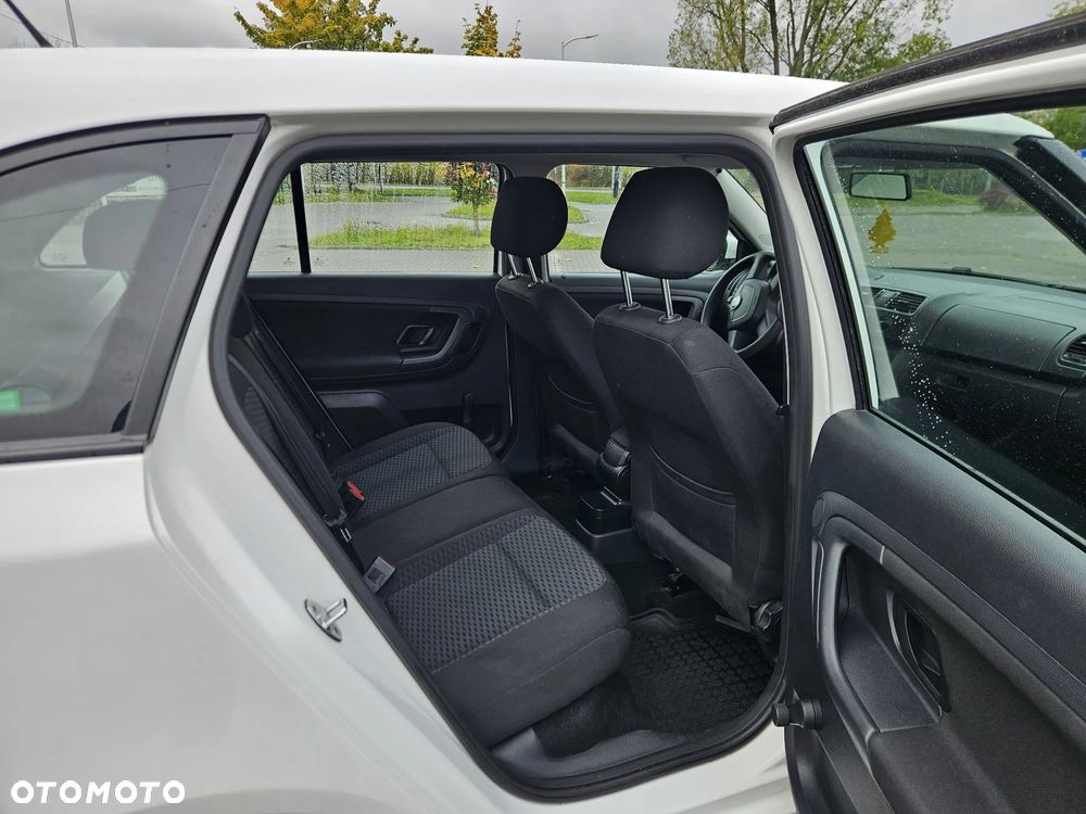 Skoda Fabia 1.4 16V Ambition - 11