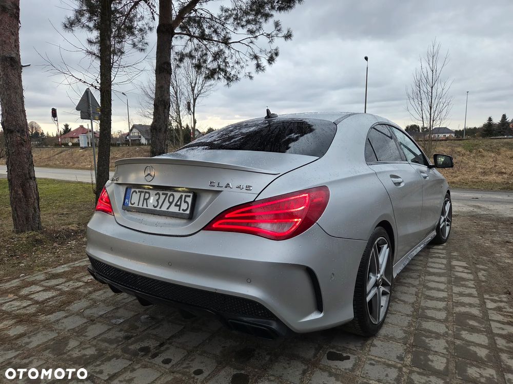 Mercedes-Benz CLA - 5