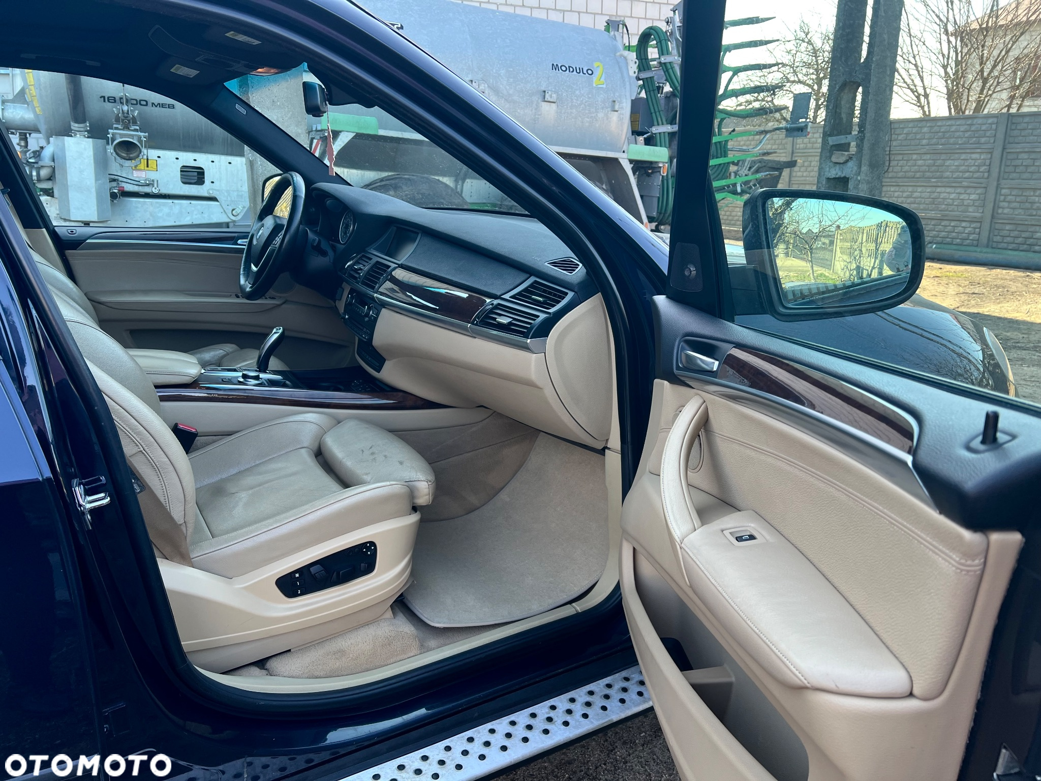 BMW X5 4.8i xDrive - 7