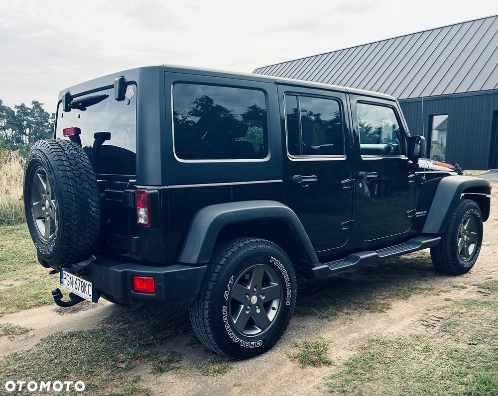 Jeep Wrangler ver-2-8-crd-unlim-sport - 9