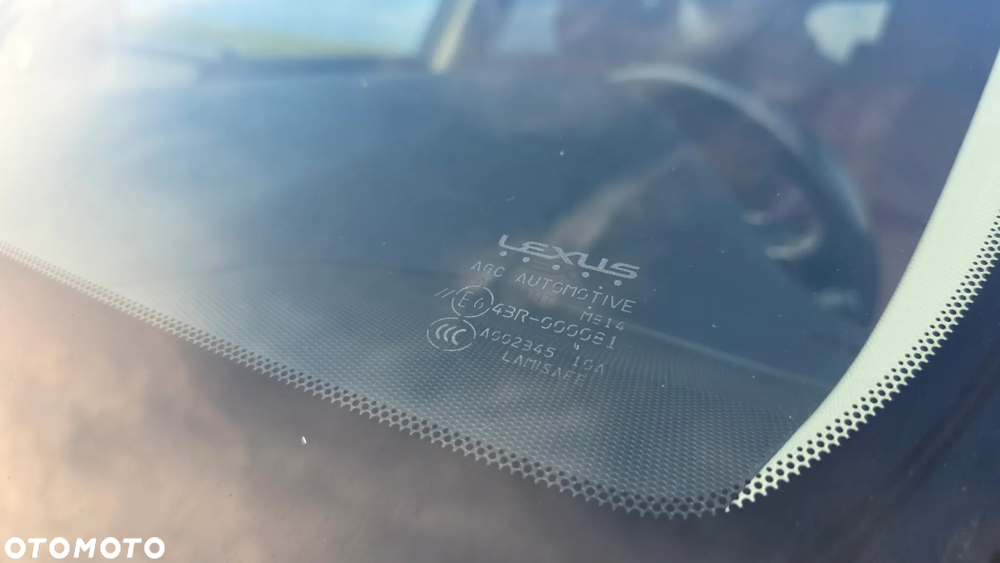 Lexus NX - 33