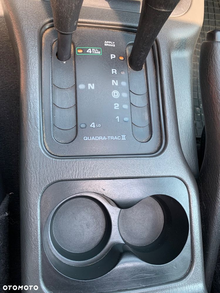 Jeep Grand Cherokee - 6