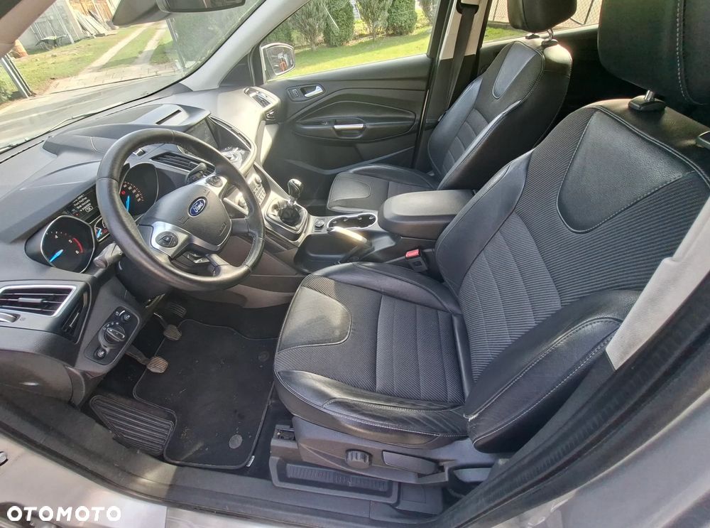 Ford Kuga 2.0 TDCi 2x4 Individual - 16