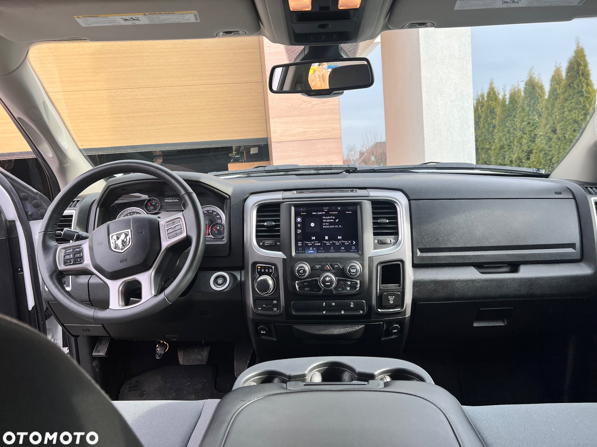 Dodge RAM 1500 5.7 4x4 - 12