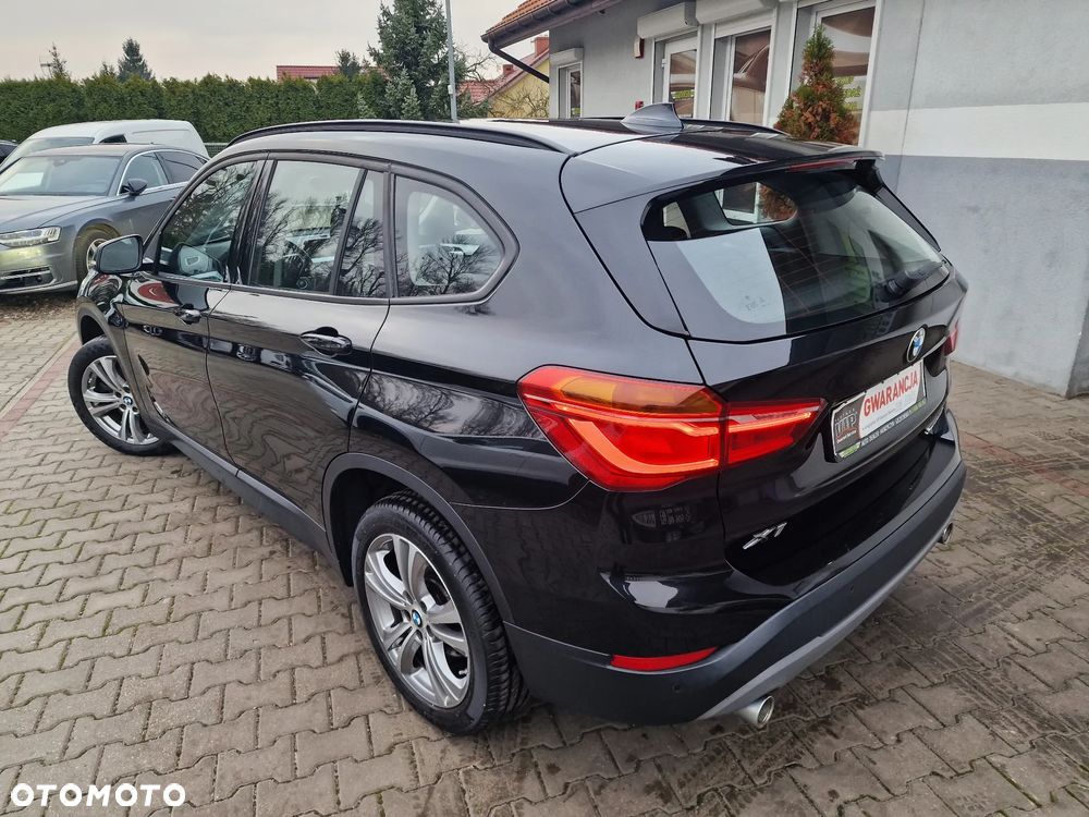 BMW X1 sDrive20d - 8