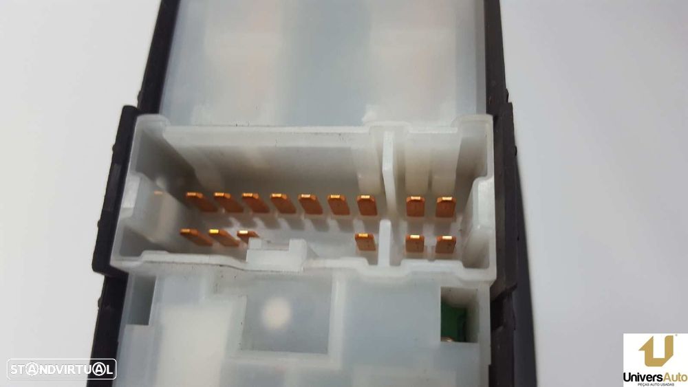 COMANDO ELEVADOR FRENTE ESQUERDO NISSAN ALMERA TINO (V10M) ACENTA - 4