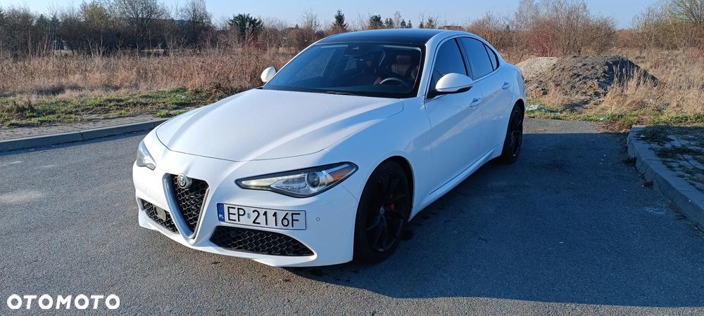 Alfa Romeo Giulia - 3