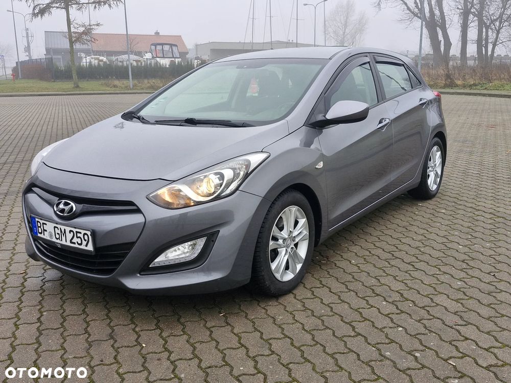 Hyundai i30 1.6 CRDi BlueDrive Premium - 30