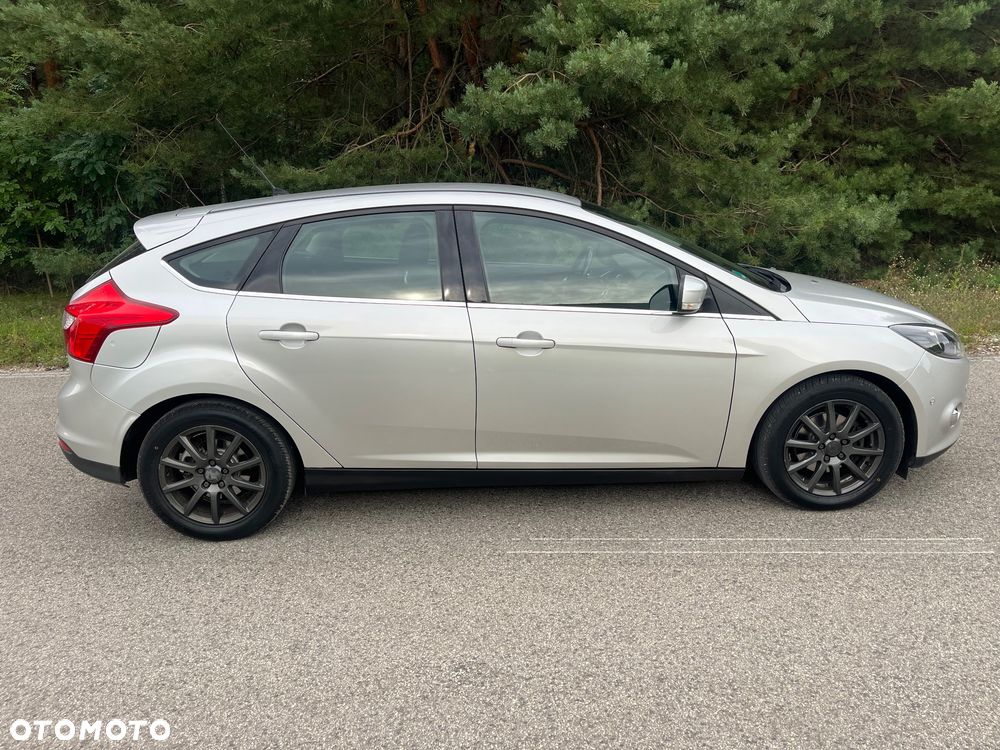 Ford Focus 1.6 TDCi DPF Titanium - 16