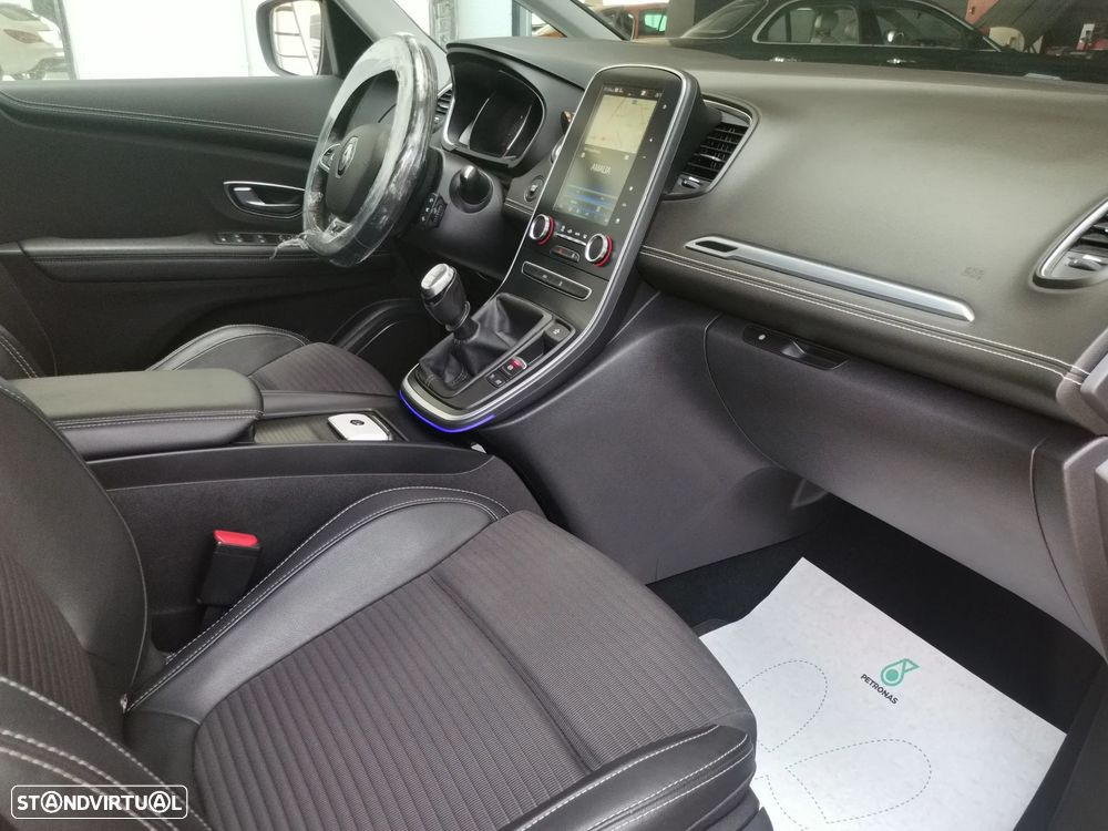 Renault Grand Scénic 1.5 dCi Intens Hybrid Assist SS - 14