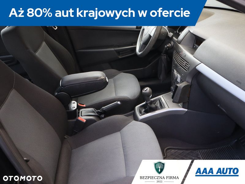 Opel Astra - 10