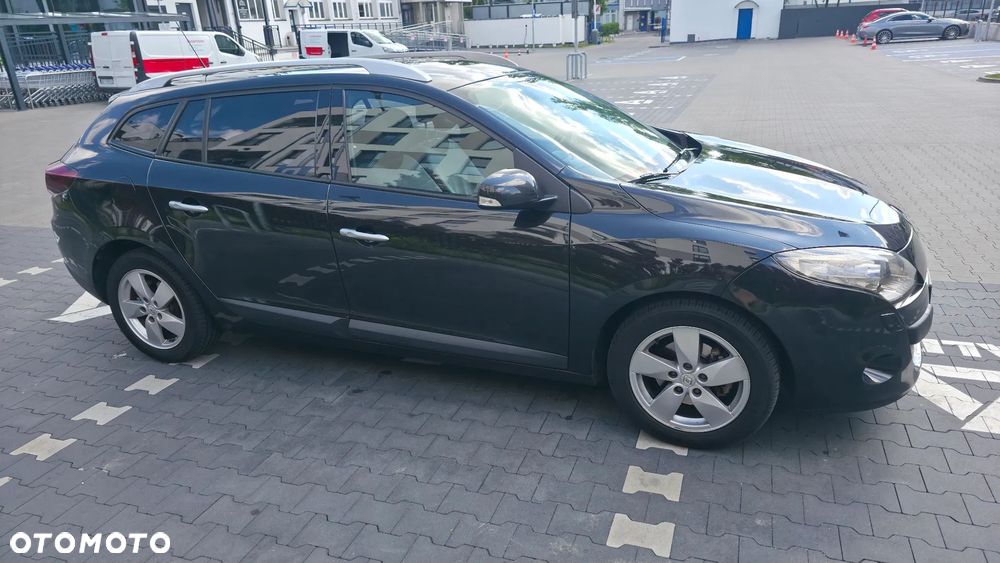 Renault Megane 1.5 dCi Dynamique - 11