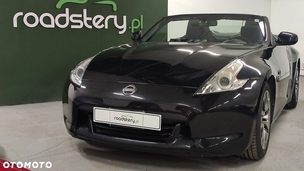 Nissan 370 Z - 8