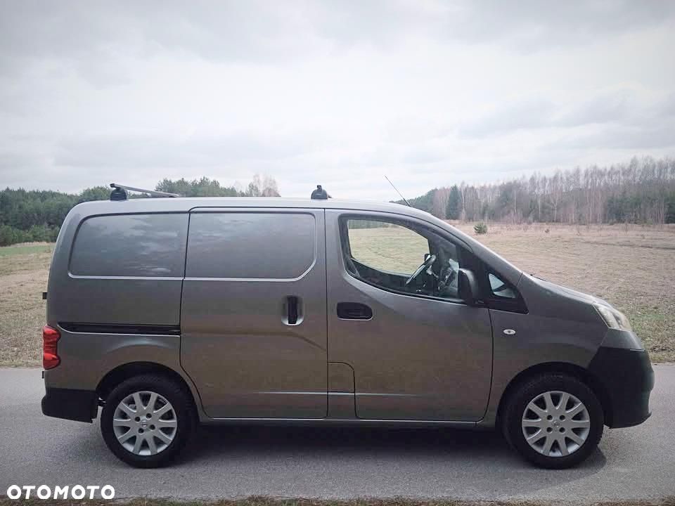 Nissan NV200 - 4