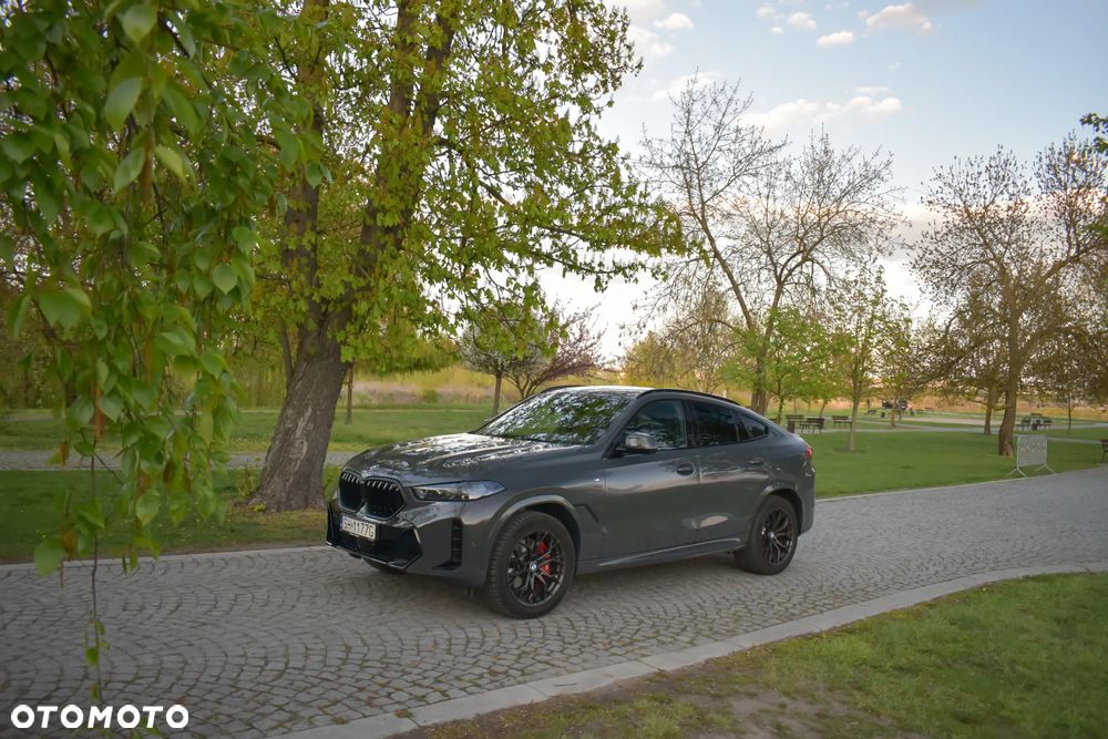 BMW X6M - 8