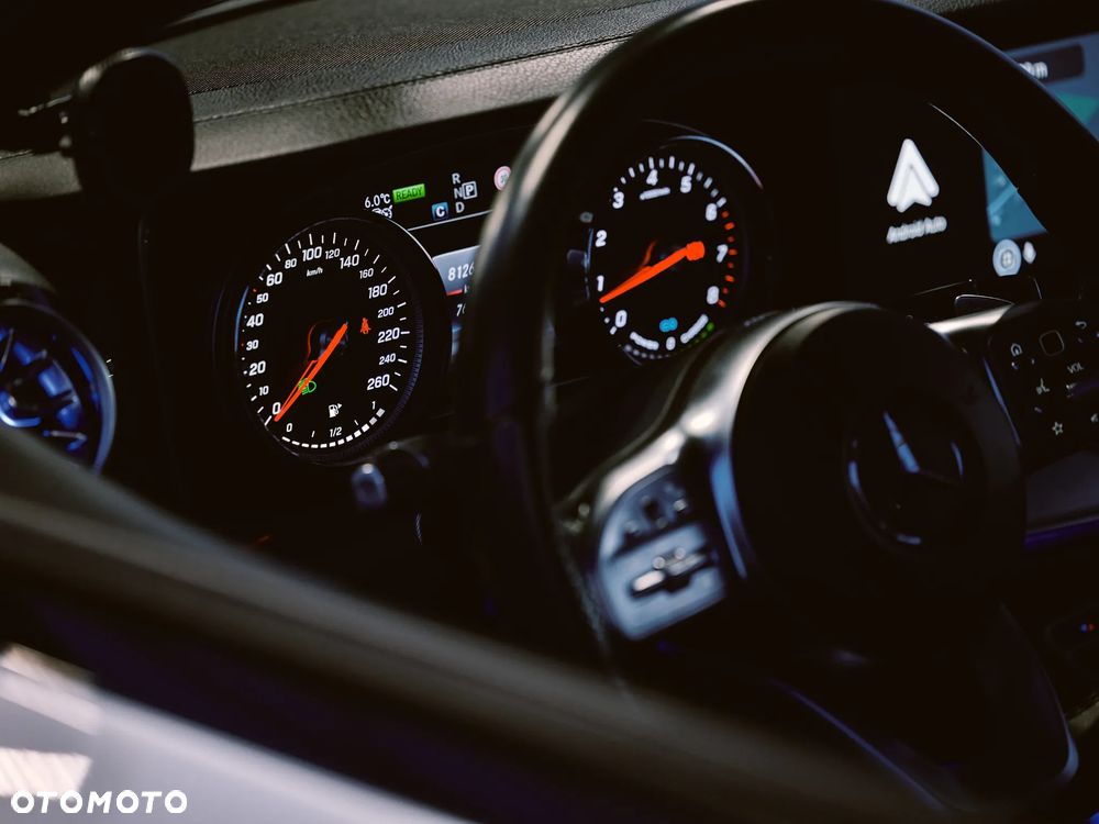 Mercedes-Benz Klasa E - 21