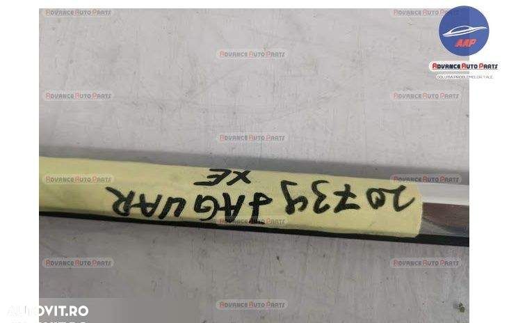 Ornament Cromat Perie Geam Usa Dreapta Fata Jaguar  XE  X760 [2014 - 2 - 7