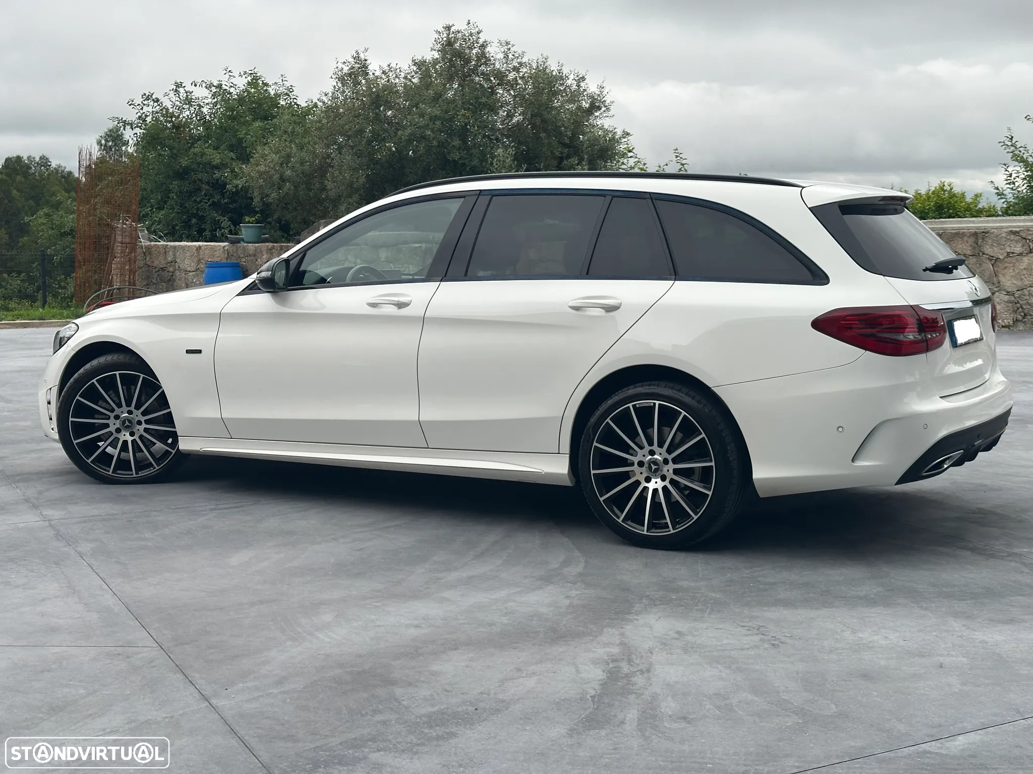 Mercedes-Benz C 300 de AMG Line - 6