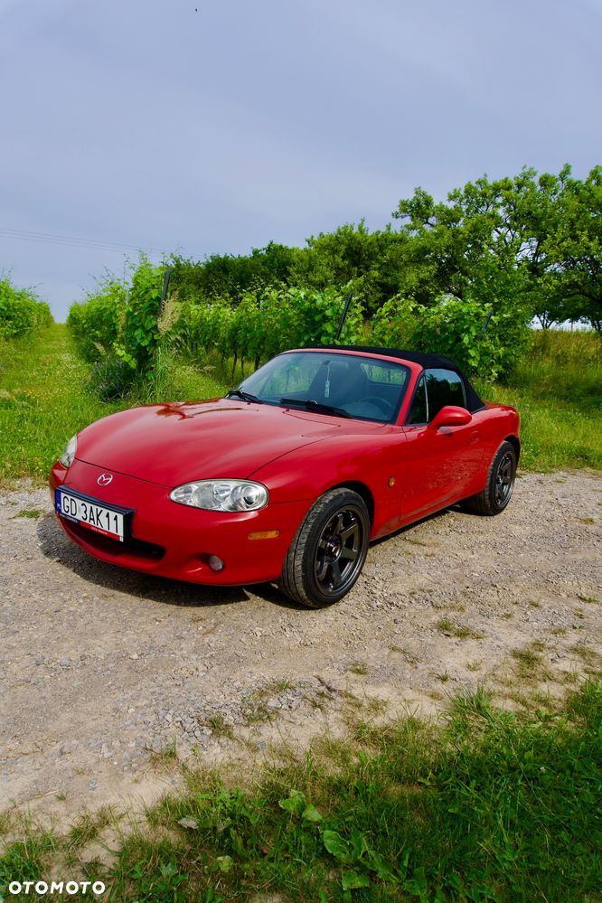 Mazda MX-5 1.8 16V Sport - 1