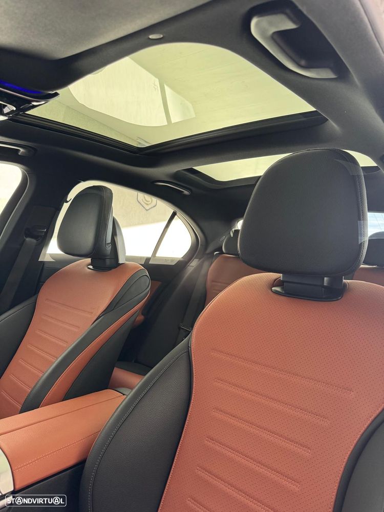 Mercedes-Benz C 300 d AMG Line - 12