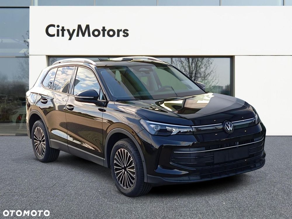 Volkswagen Tiguan - 9