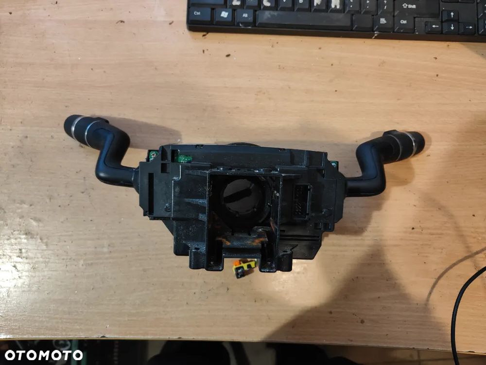 PRZEŁĄCZNIK ZESPOLONY LAND ROVER DISCOVERY SPORT FK72-14A664-AA BJ32-13N064-SE - 2