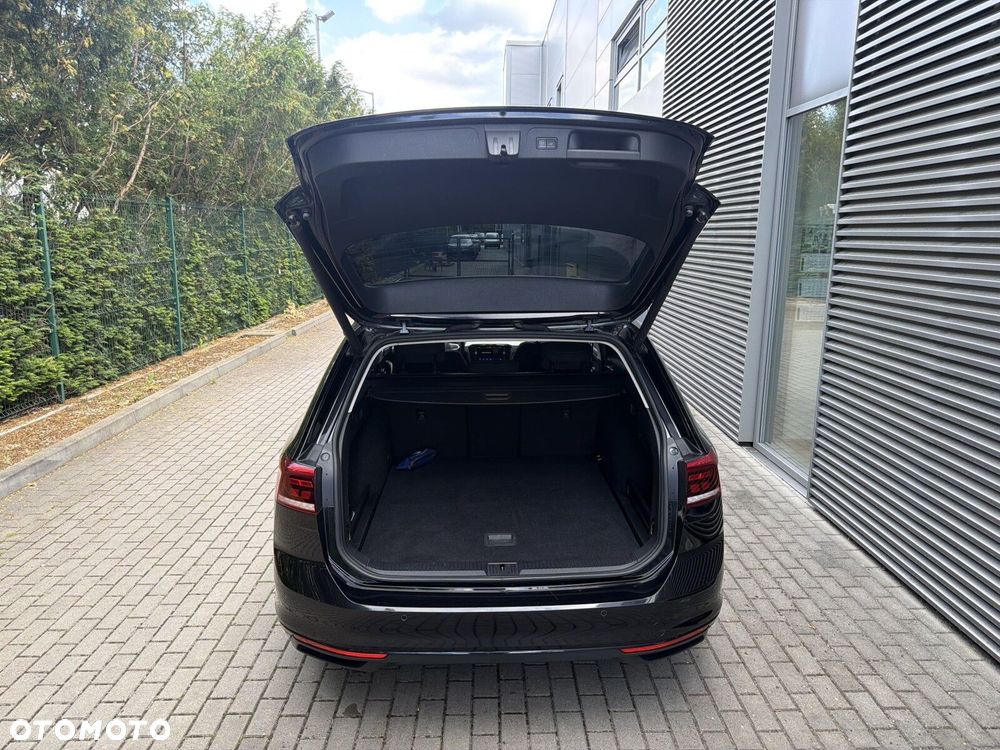 Volkswagen Passat Variant 1.5 TSI EVO Business DSG - 18
