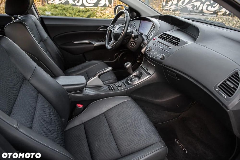 Honda Civic 1.8i-VTEC Executive - 13