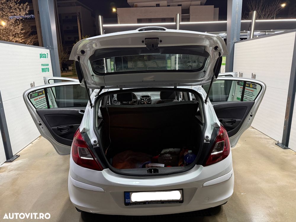 Opel Corsa - 18