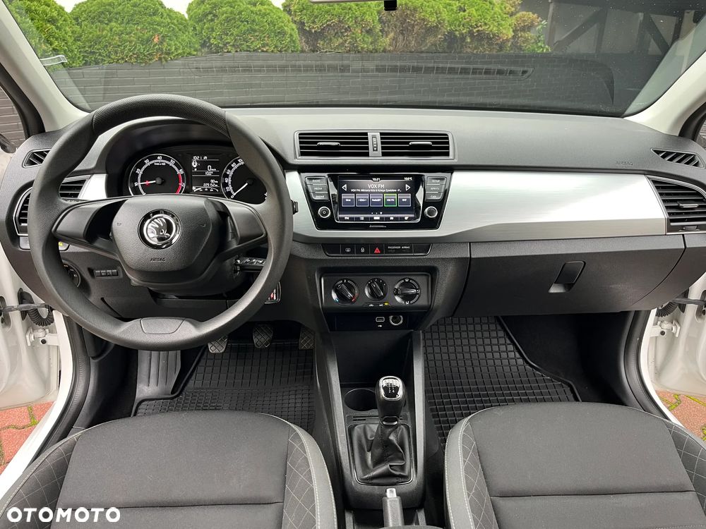 Skoda Fabia 1.0 TSI Ambition Plus - 10