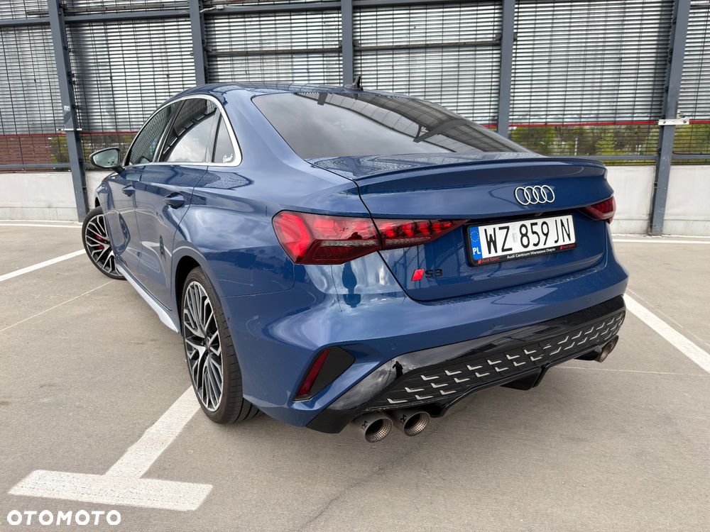 Audi S3 Limousine - 1