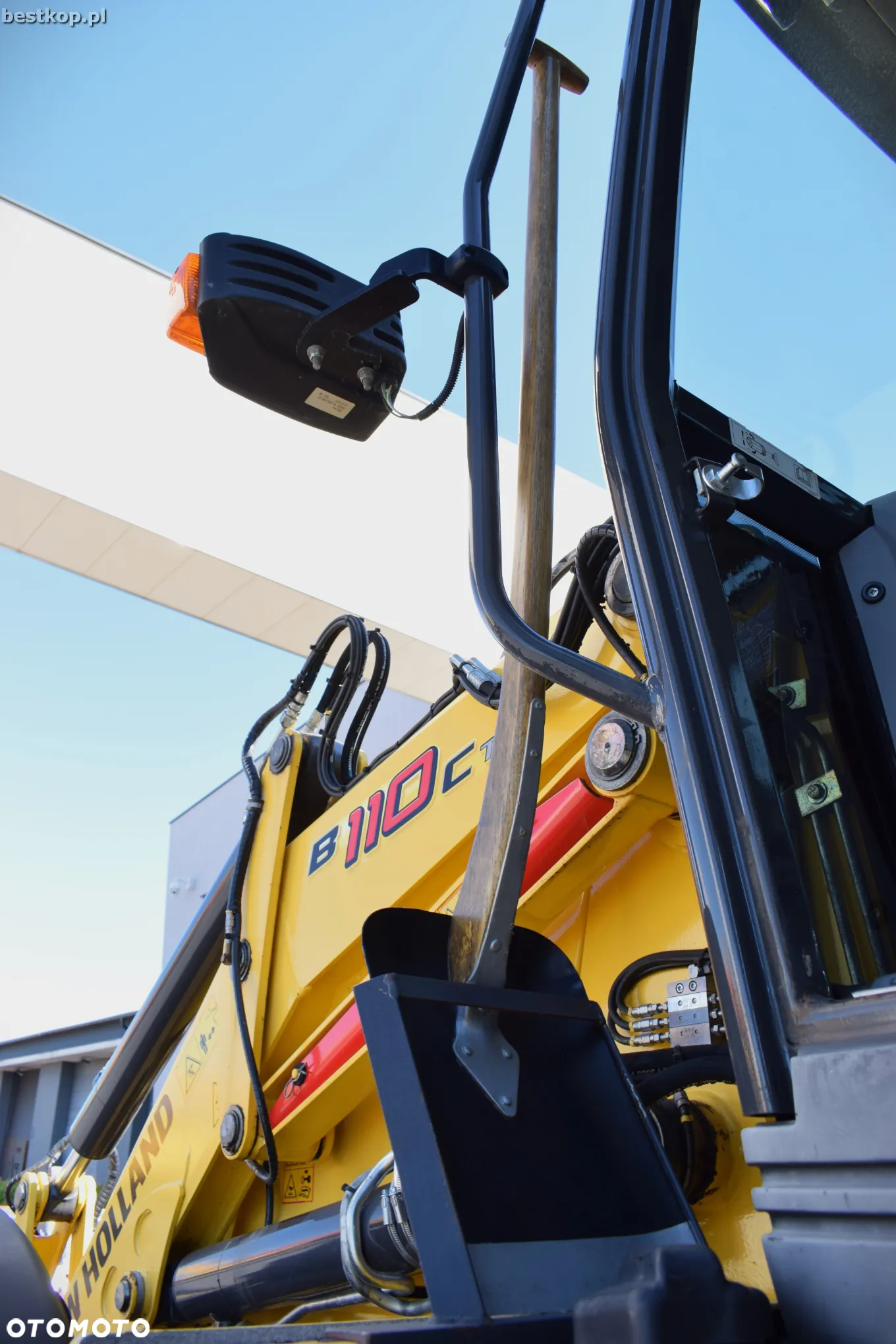 New Holland B110C - 20