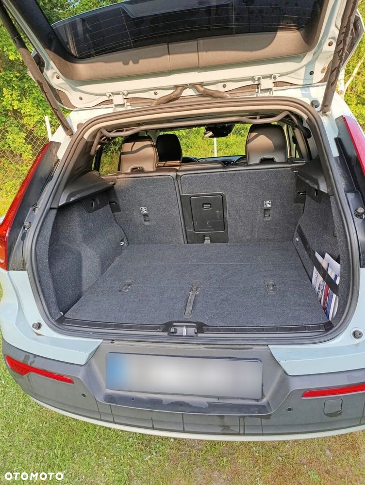 Volvo XC 40 T5 AWD Momentum - 11