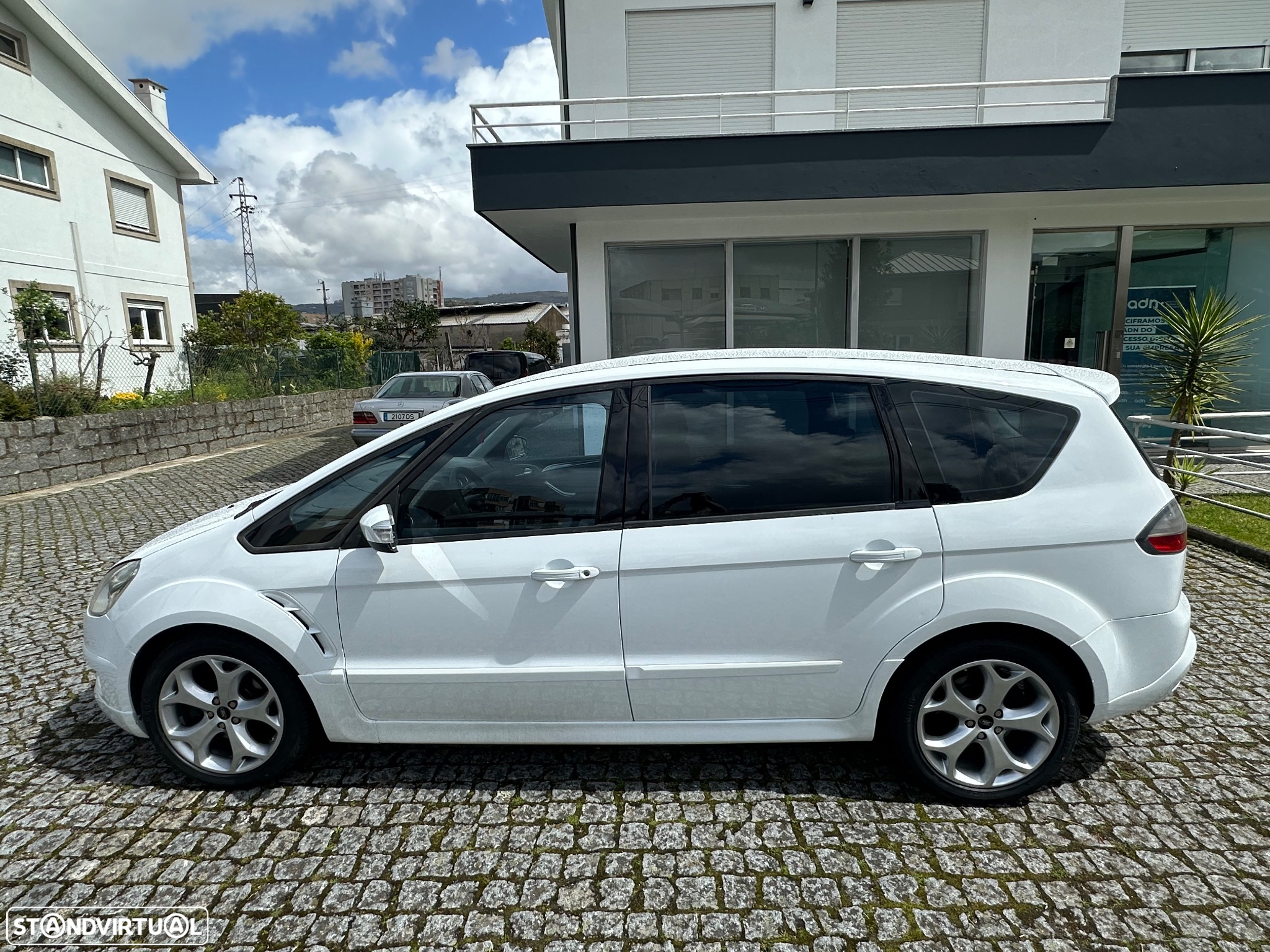 Ford S-Max 2.0 TDCi Titanium 7L - 10