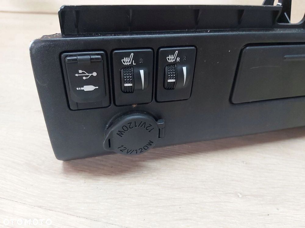 TOYOTA Sienna XL30 LIFT cupholder szuflada na kubki gniazdo usb grzanie - 3