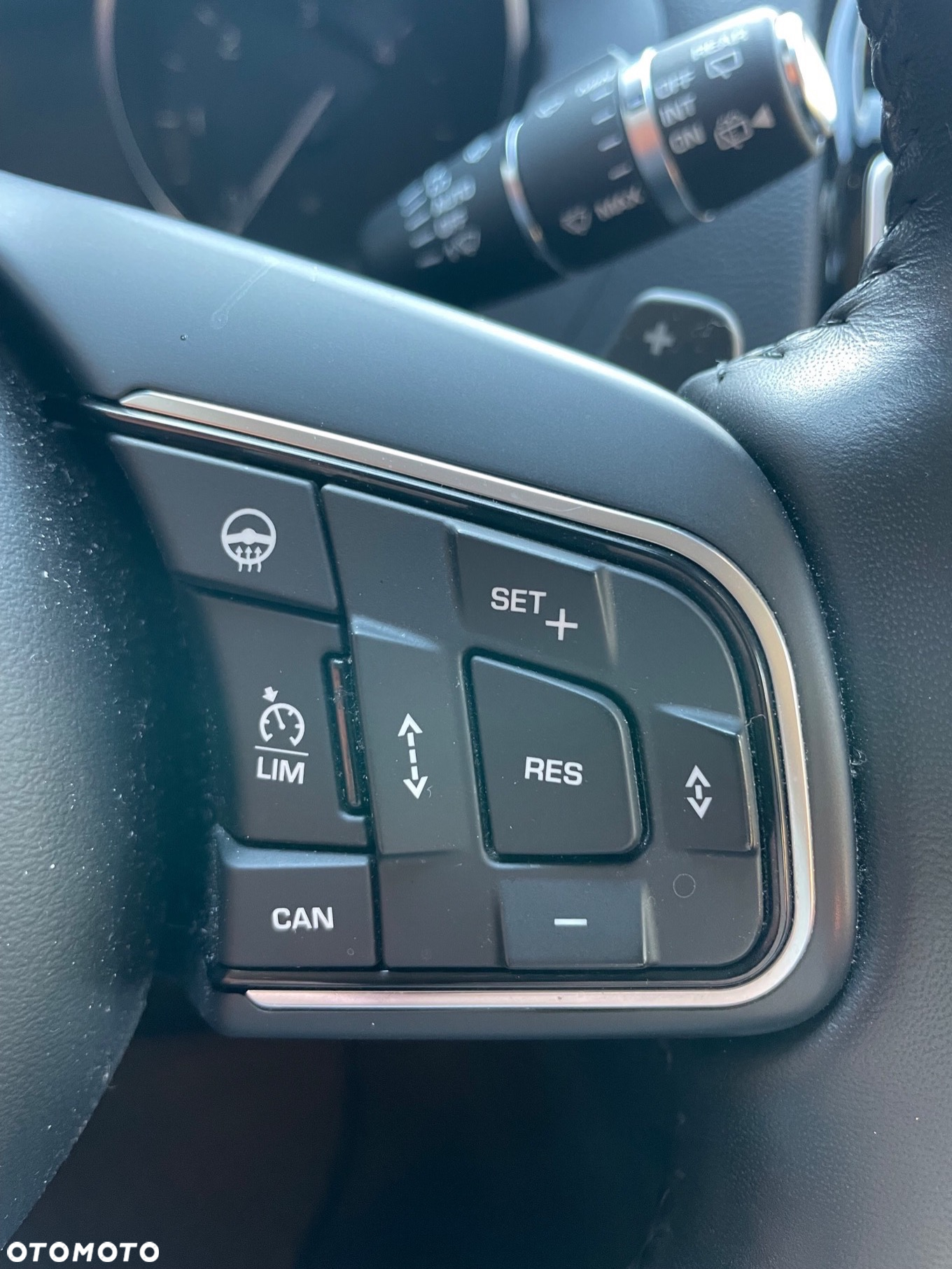 Jaguar F-Pace 2.0 i4D AWD R-Sport - 14